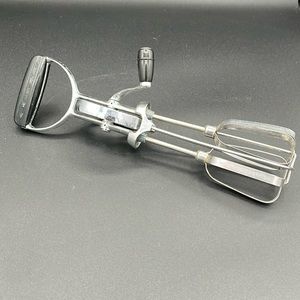 Vintage Ekco Hand Mixer